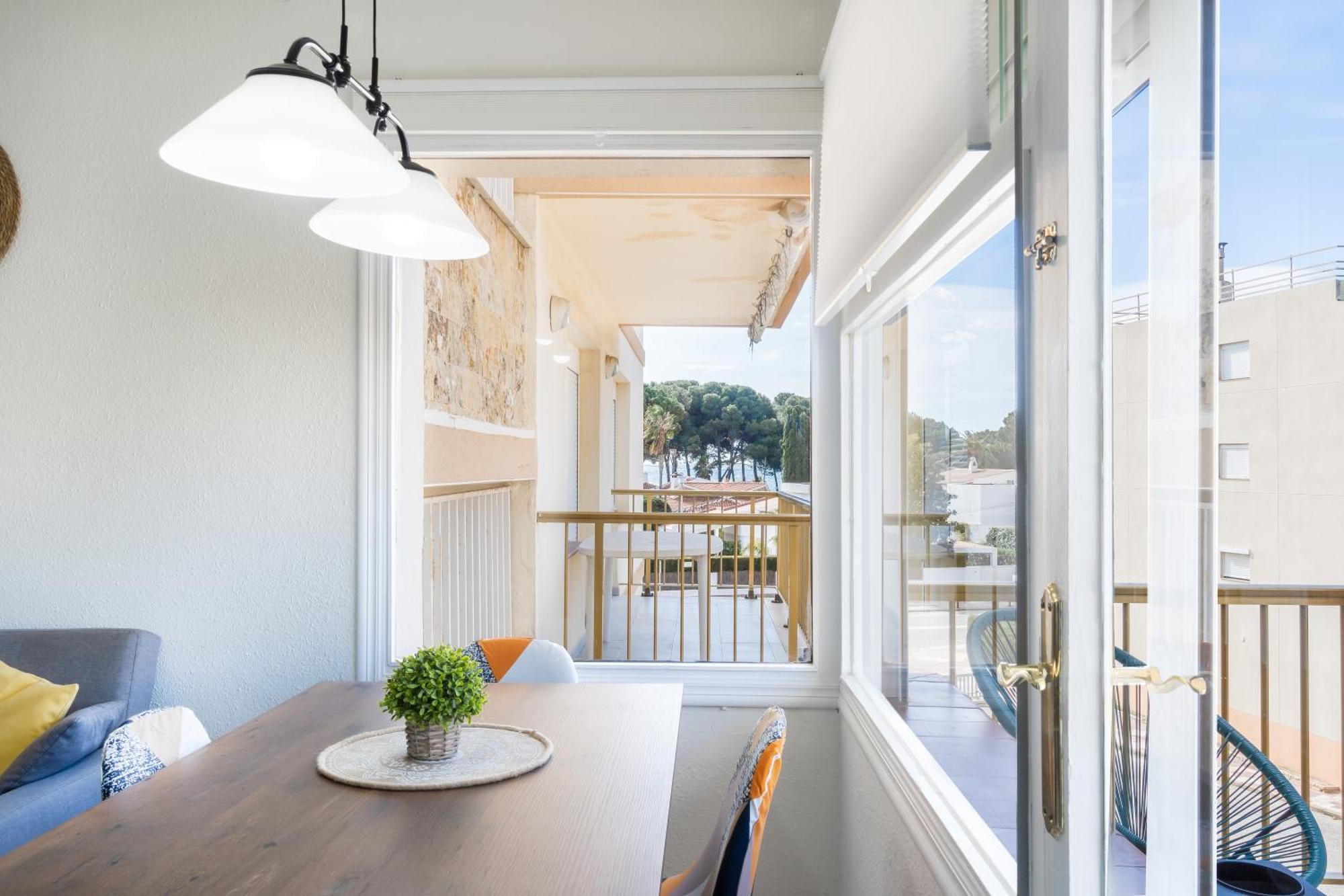 Coastal Paradise & Cozy Home With A 100M From The Beach! Cambrils Luaran gambar